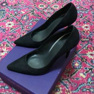 Stuart Weitzman curvia pump size 7